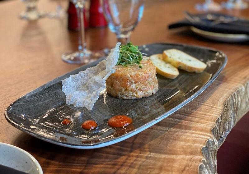 Delta Hotels By Marriott Mont Sainte Anne, Resort & Convention Center