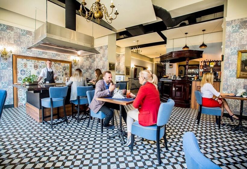 هتل Diament Plaza Gliwice