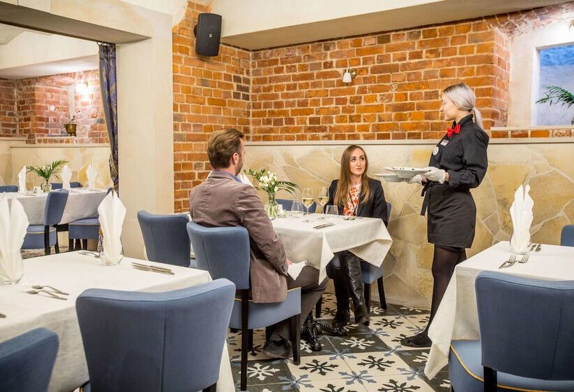 هتل Diament Plaza Gliwice