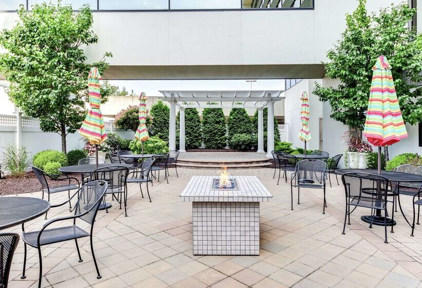 Doubletree By Hilton Hotel Binghamton