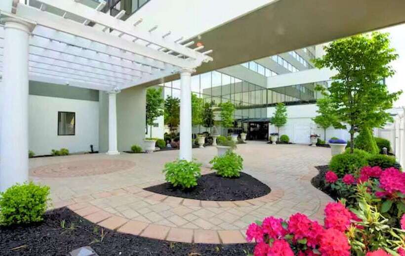 Doubletree By Hilton Hotel Binghamton