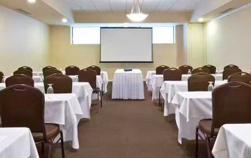 Doubletree By Hilton Hotel Binghamton