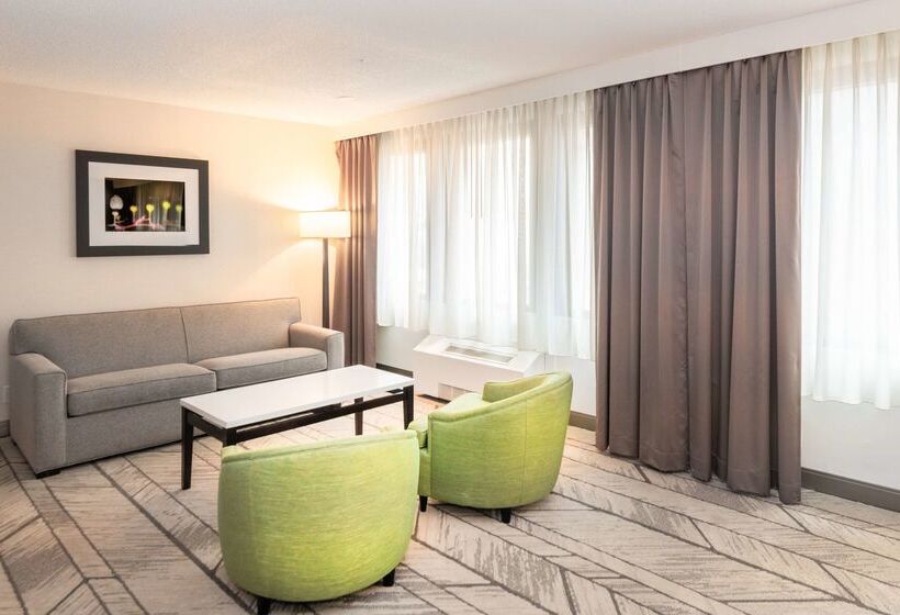 호텔 Doubletree By Hilton Newark Penn Station