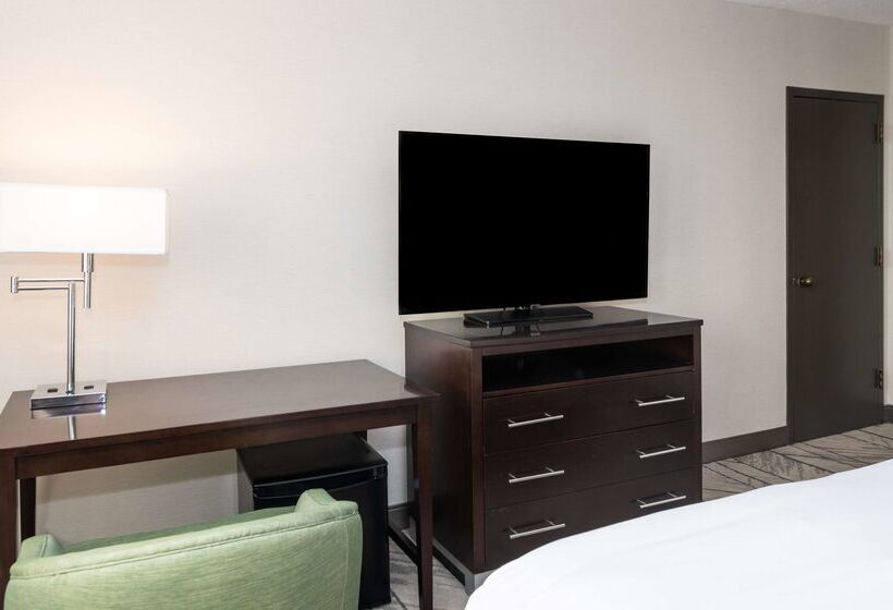 호텔 Doubletree By Hilton Newark Penn Station