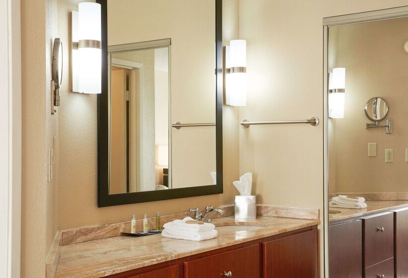 Doubletree Suites By Hilton Hotel Cincinnati   Blue Ash