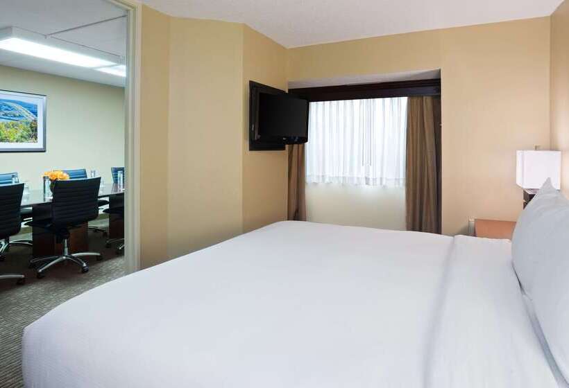 Doubletree Suites By Hilton Hotel Cincinnati   Blue Ash