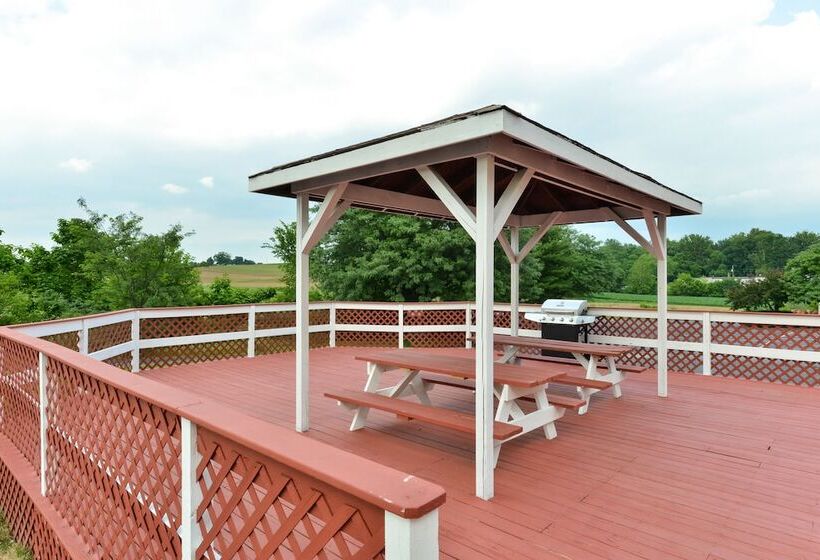 호텔 Econo Lodge Amish Country