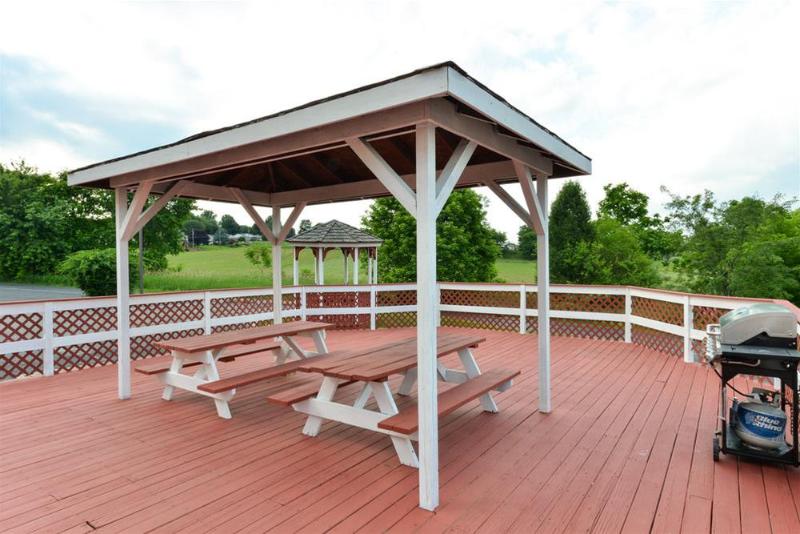 호텔 Econo Lodge Amish Country