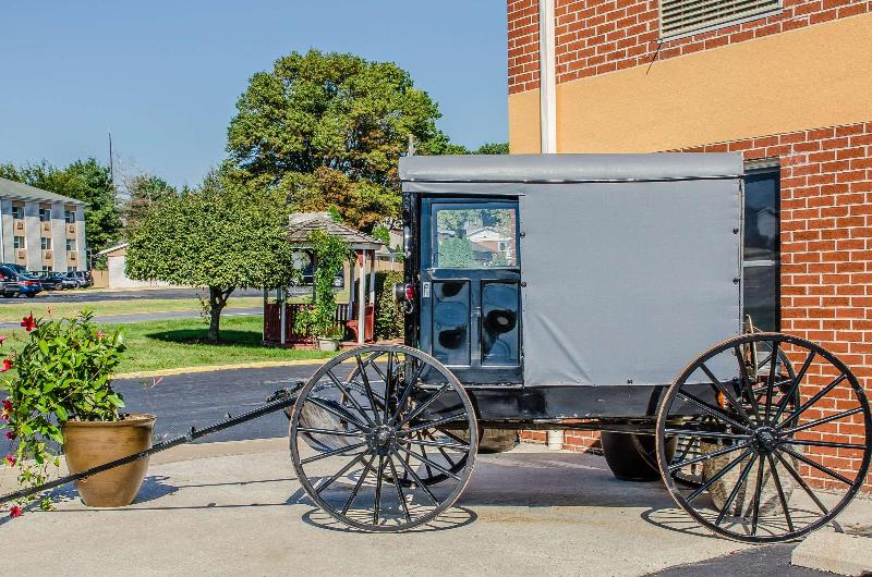 호텔 Econo Lodge Amish Country