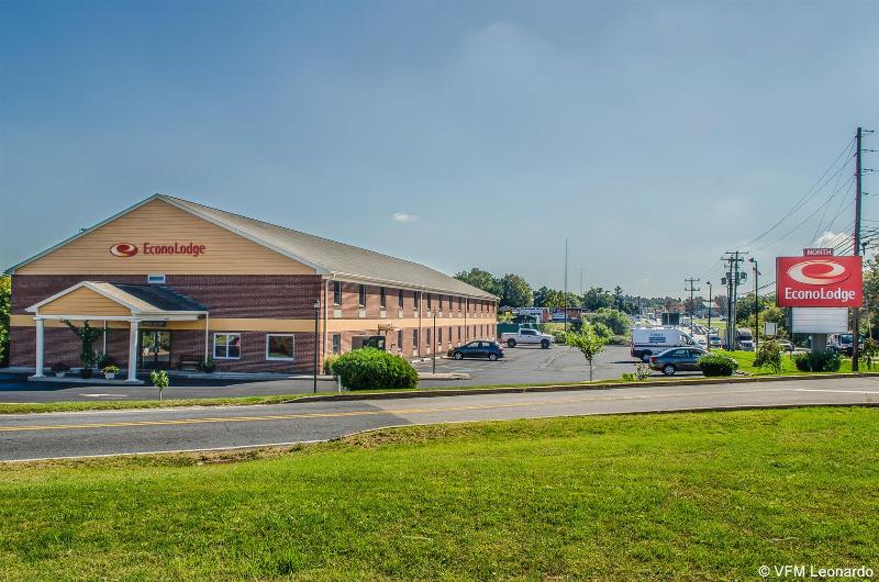 호텔 Econo Lodge Amish Country