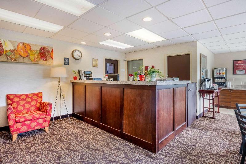 호텔 Econo Lodge Amish Country