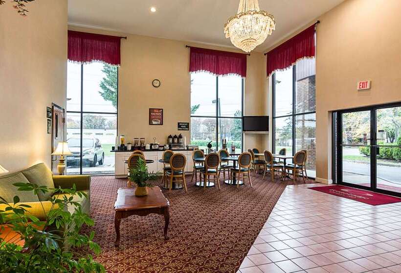 فندق Econo Lodge Andrews Afb