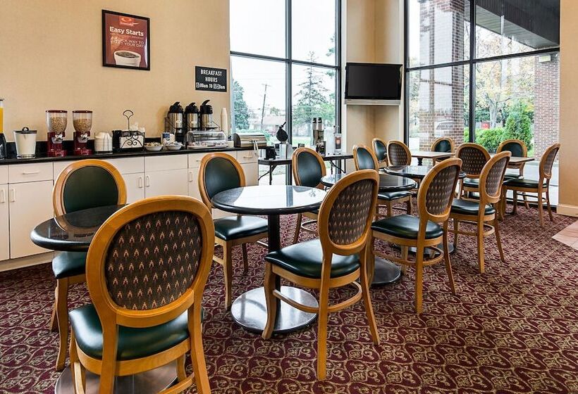 فندق Econo Lodge Andrews Afb