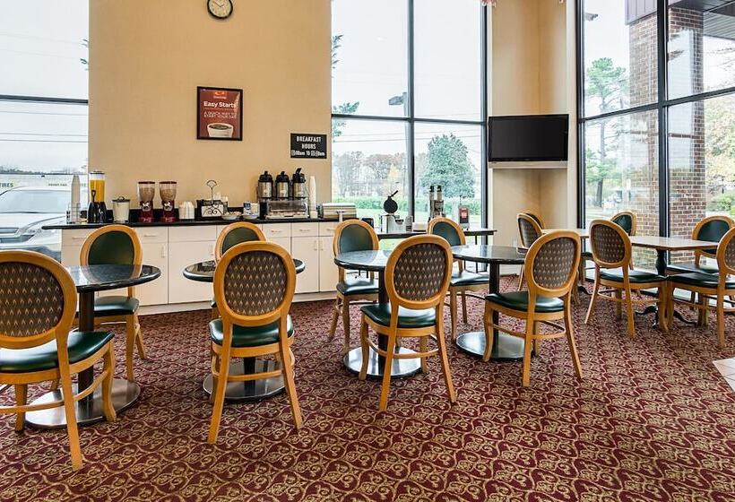 فندق Econo Lodge Andrews Afb