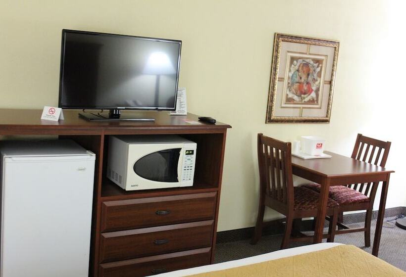 فندق Econo Lodge Andrews Afb