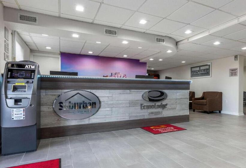 ホテル Econo Lodge At The University