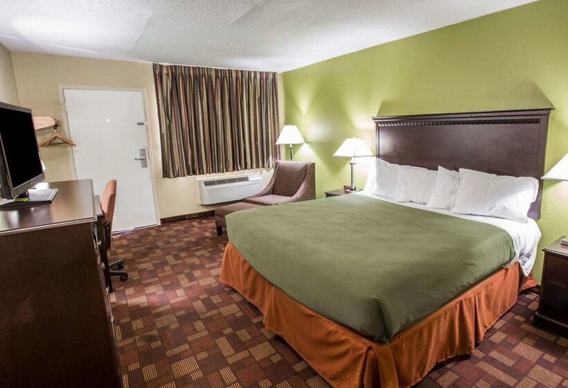 هتل Econo Lodge Biltmore