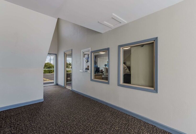 ホテル Econo Lodge Cherry Point