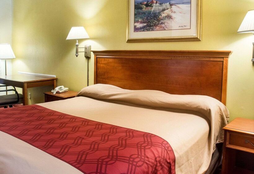 هتل Econo Lodge Chesapeake Route 13 And I 464