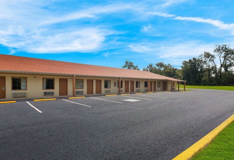 فندق Econo Lodge Cornersville