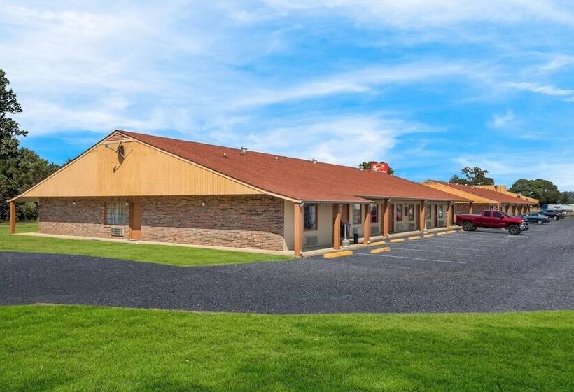 فندق Econo Lodge Cornersville