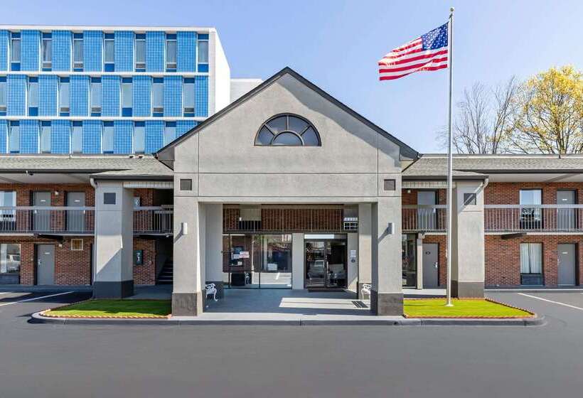 هتل Econo Lodge Augusta, Downtown