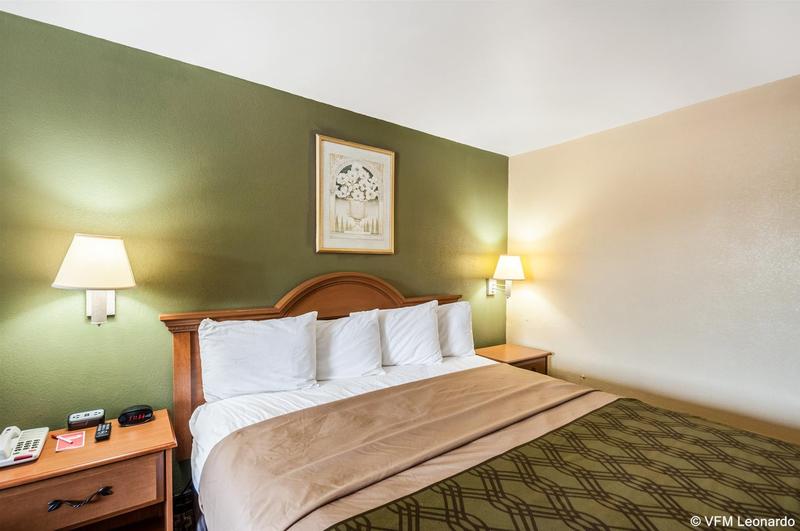 בית מלון כפרי Econo Lodge Easton Route 50