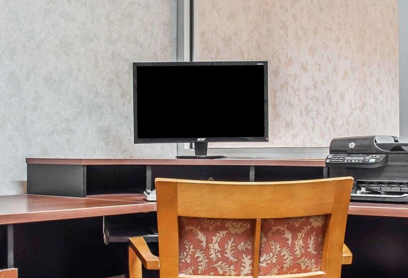 فندق Econo Lodge Elmira Corning