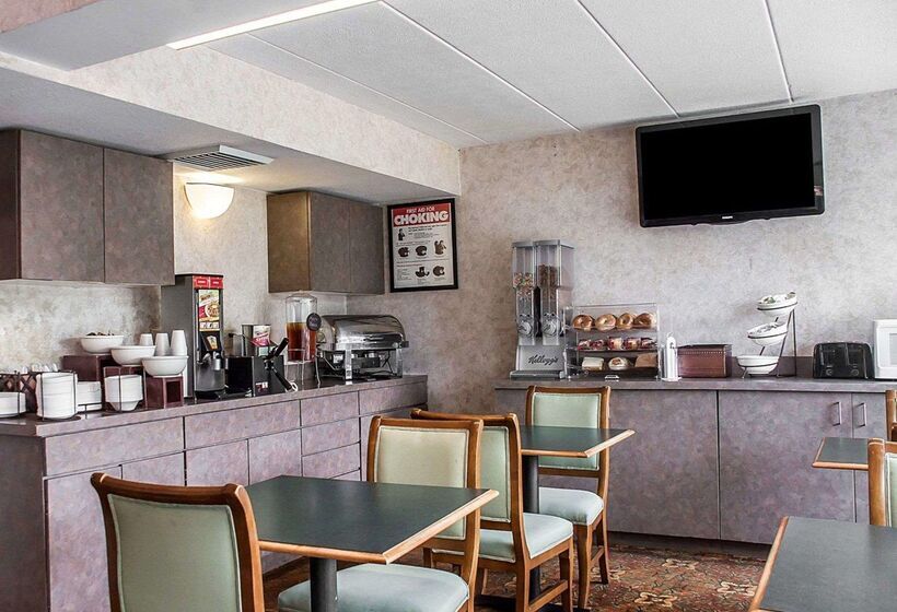 فندق Econo Lodge Elmira Corning