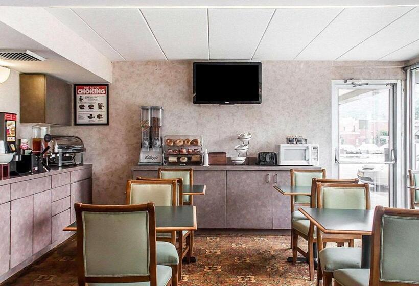 فندق Econo Lodge Elmira Corning