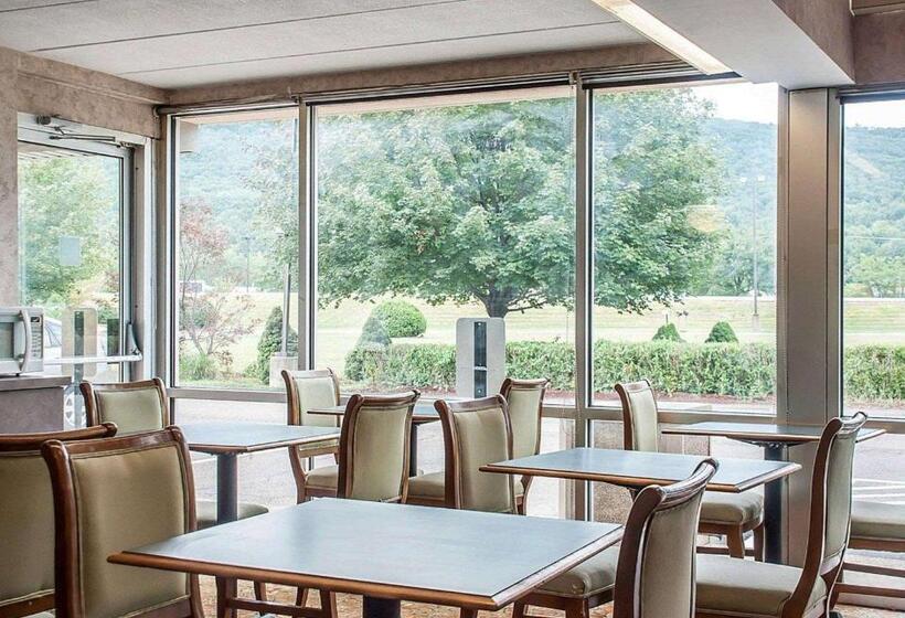 فندق Econo Lodge Elmira Corning