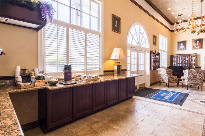 בית מלון כפרי Econo Lodge