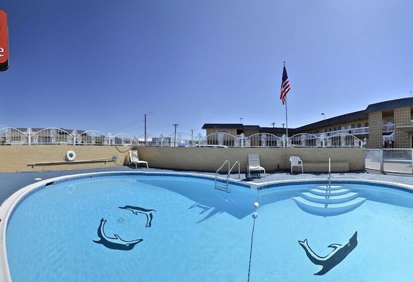 בית מלון כפרי Econo Lodge Fallon Naval Air Station Area