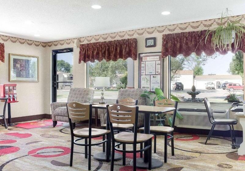 酒店 Econo Lodge Grand Forks