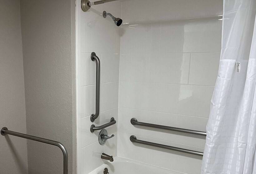 فندق Days Inn By Wyndham Helen