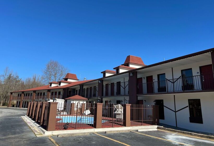 فندق Days Inn By Wyndham Helen