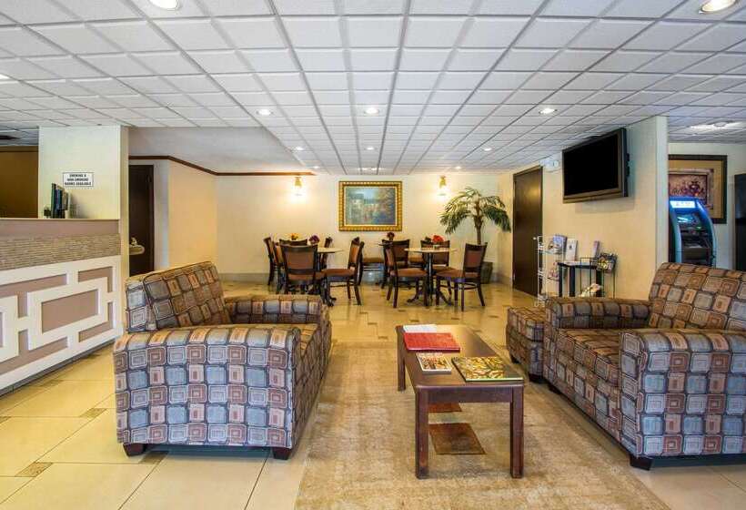 فندق Jax Airport