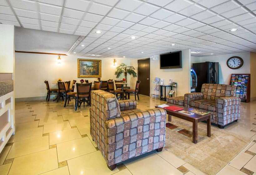 فندق Jax Airport