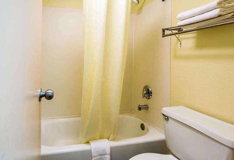 فندق Jax Airport