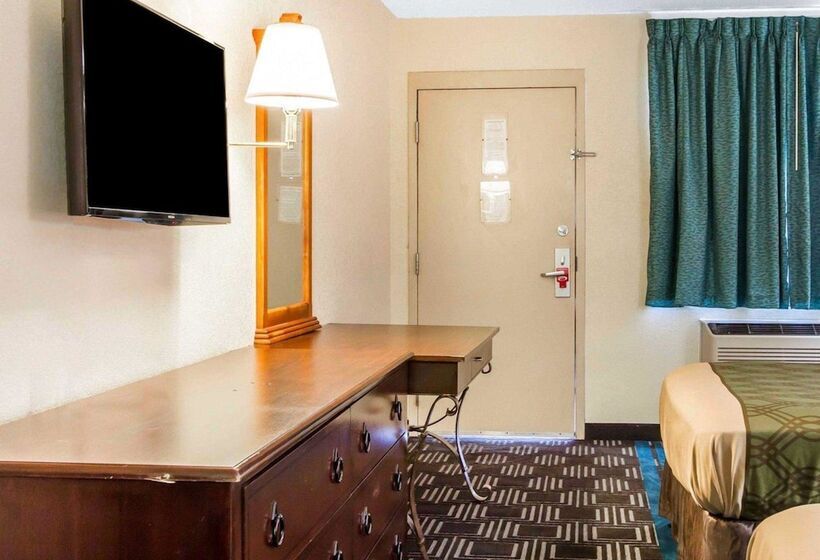 בית מלון כפרי Econo Lodge Lanett