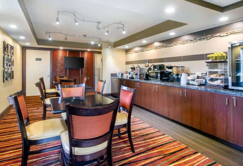 فندق Econo Lodge