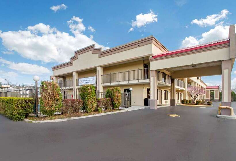 فندق Econo Lodge