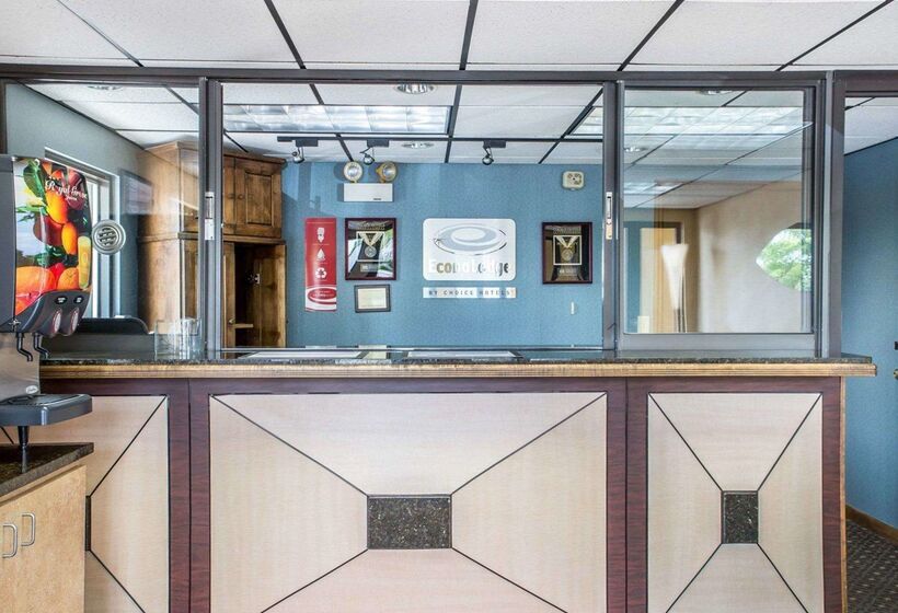 酒店 Econo Lodge North