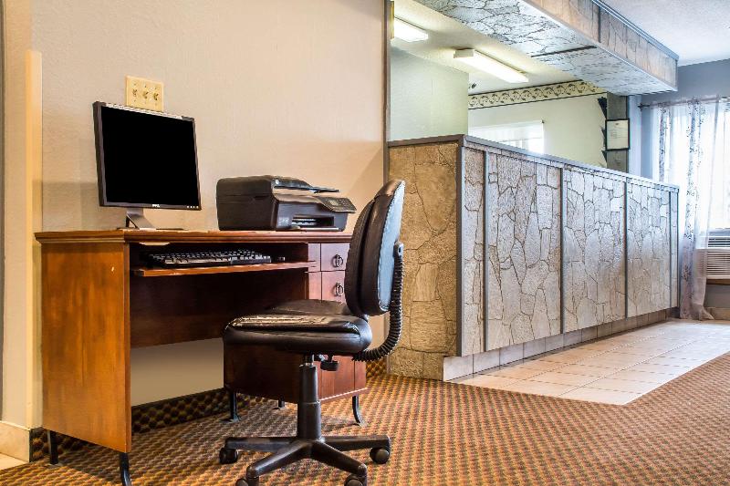 فندق Econo Lodge Painted Post   Corning