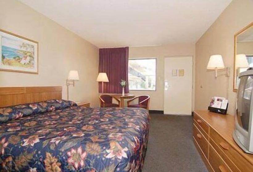 فندق Econo Lodge Sebring