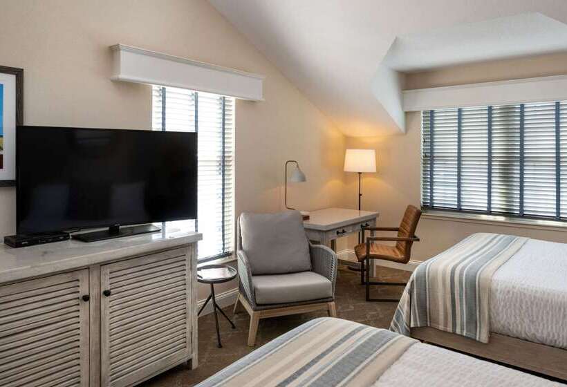 Edgar Hotel Martha S Vineyard, Ascend Hotel Collection