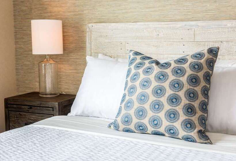 Edgar Hotel Martha S Vineyard, Ascend Hotel Collection