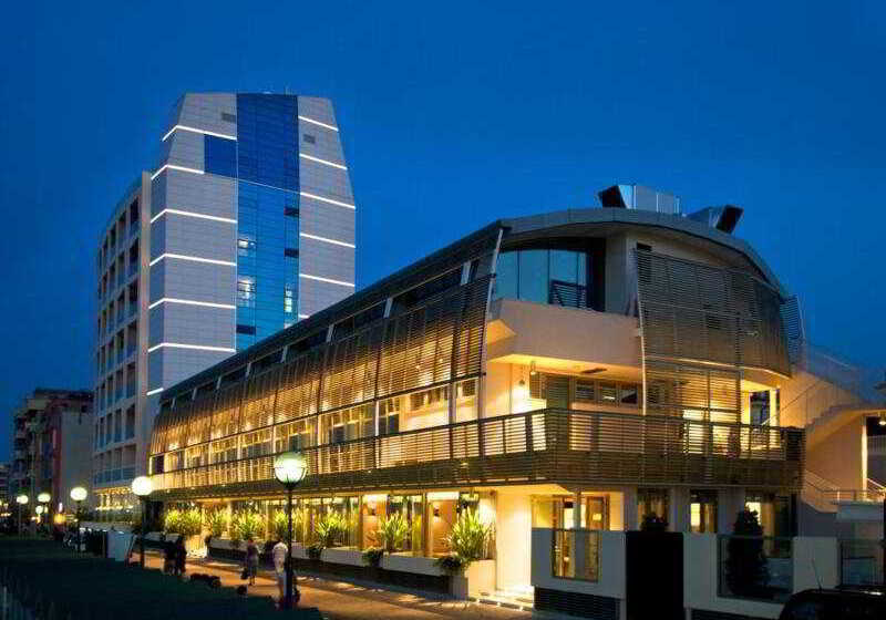 Excelsior Hotel, Spa & Lido