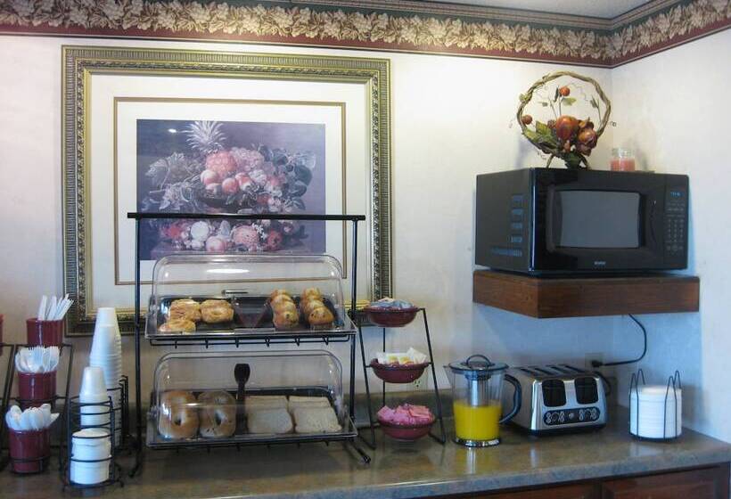 فندق Executive Inn And Suites   Jackson