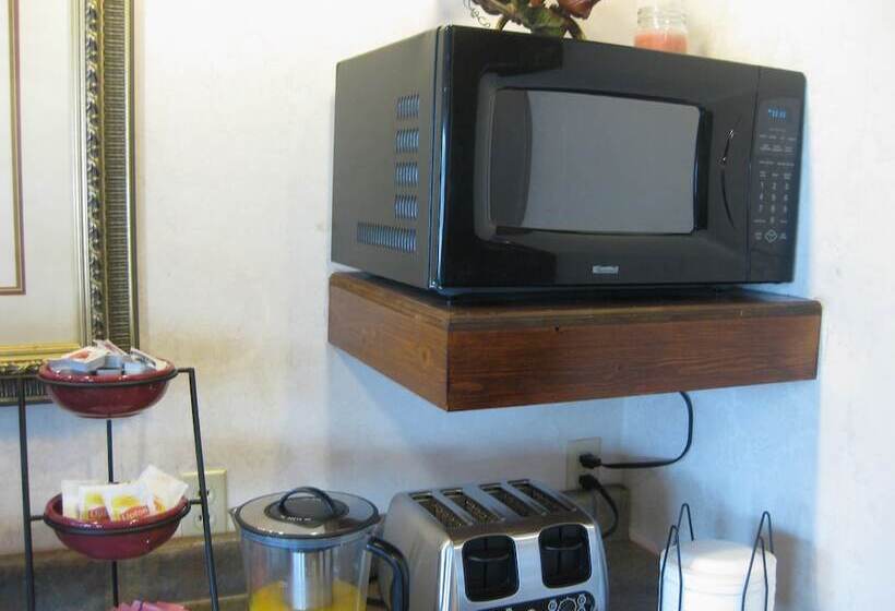 فندق Executive Inn And Suites   Jackson